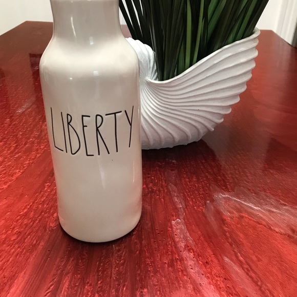 Rae Dunn Other - Rae dunn LIBERTY bottle
